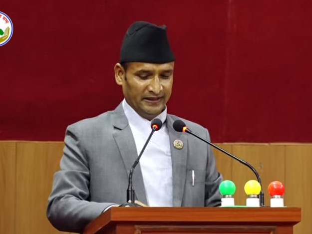 कर्णालीले शहीद परिवारका बालबालिकालाई स्नातकसम्म निःशुल्क पढाउने